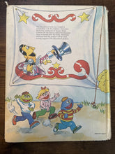 Load image into Gallery viewer, Sesame Street Circus of Opposites : Featuring Jim Henson's Sesame Street Muppets
