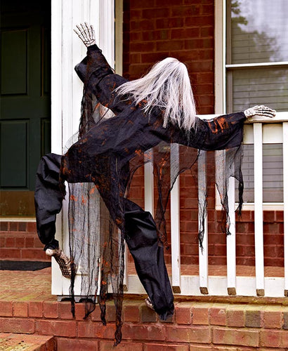 Outdoor Black Life Size Climbing Zombie